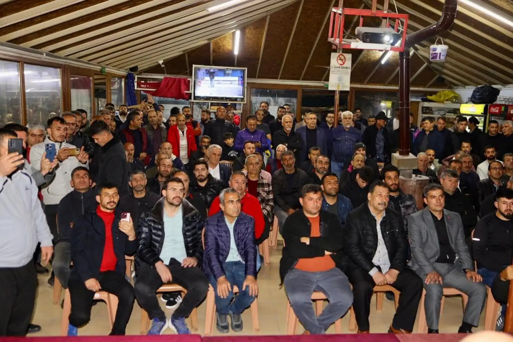 Aday Saatcı'dan Mahalle Ziyaretleri