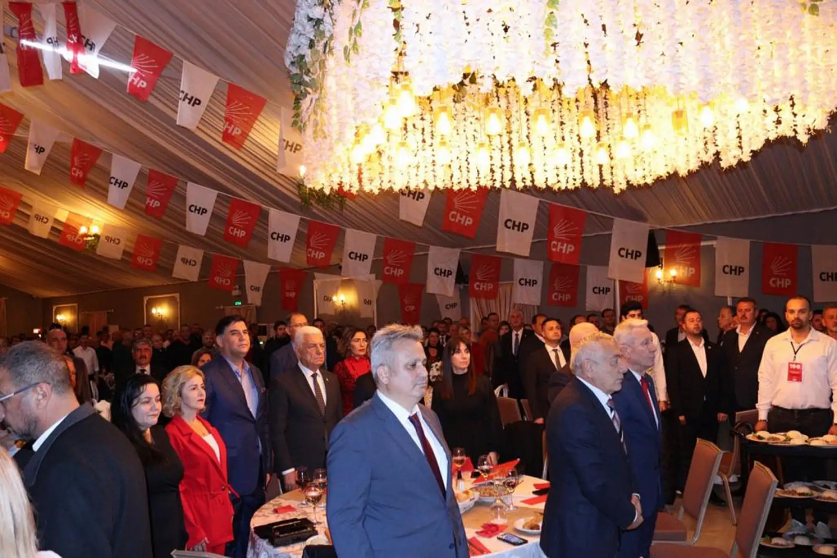 Birlik Ve Dayanışma Yemeğine Yoğun Katılım Oldu