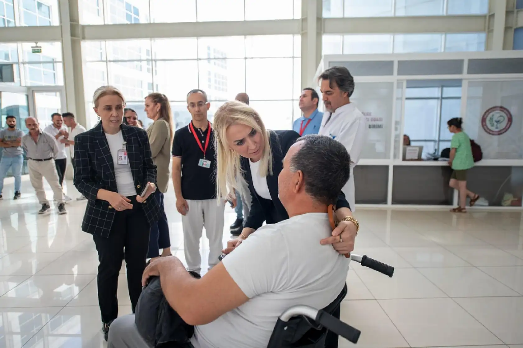 Muğla İl Sağlık Müdürü Eriş Başaran Akça, Eğitim Araştırma Hastanesi Acil Servisini Denetledi