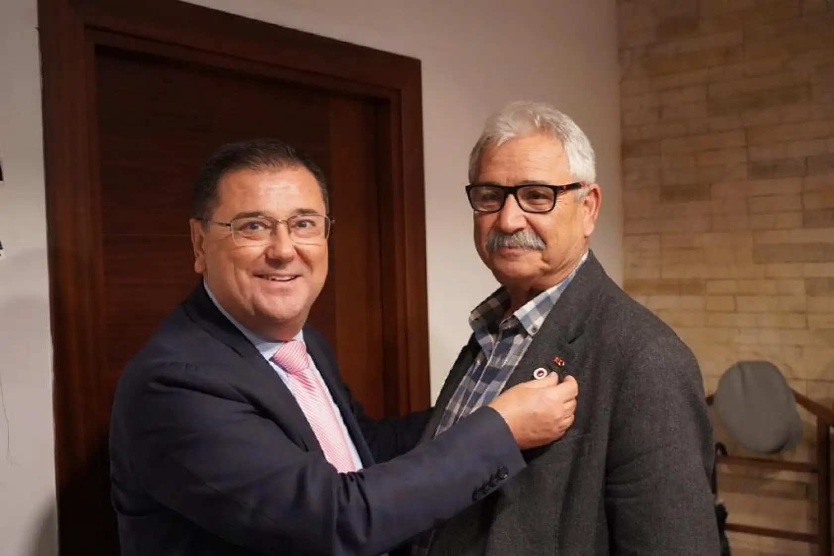 Başkan Tokat Fethiye'de ziyaretlerde bulundu