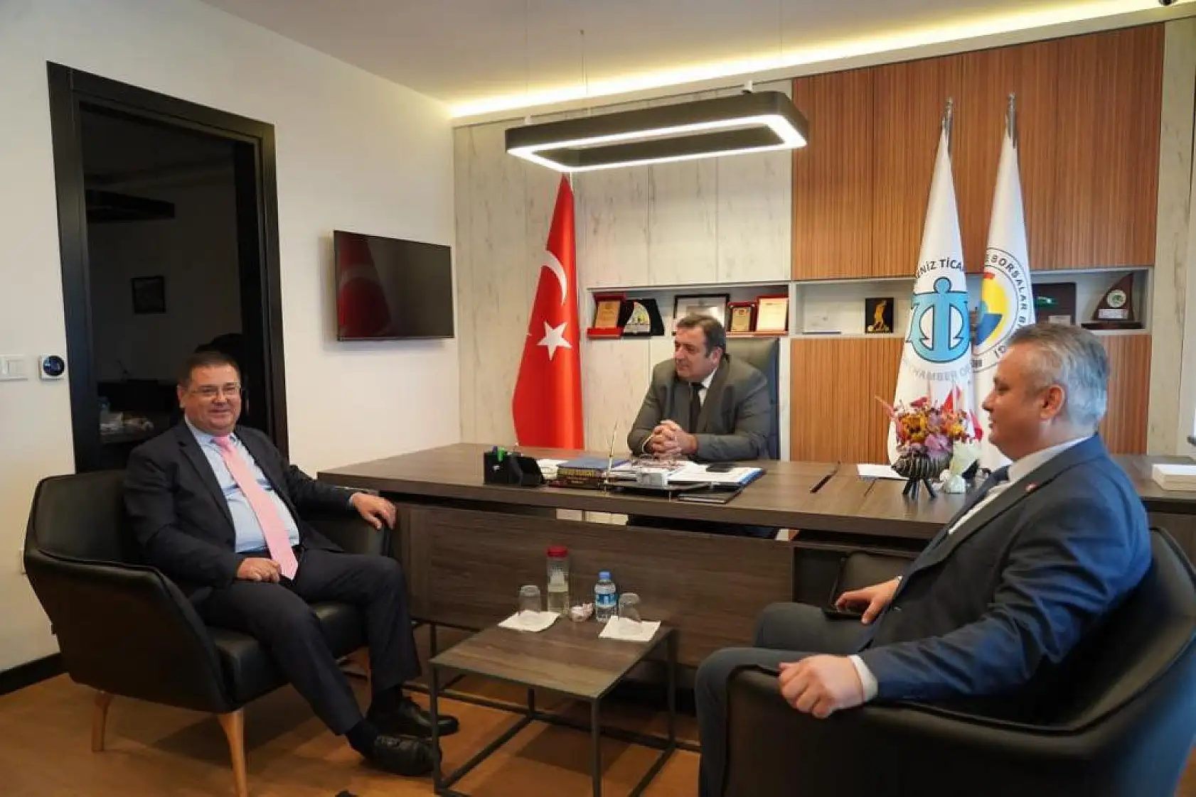 Başkan Tokat Fethiye'de ziyaretlerde bulundu