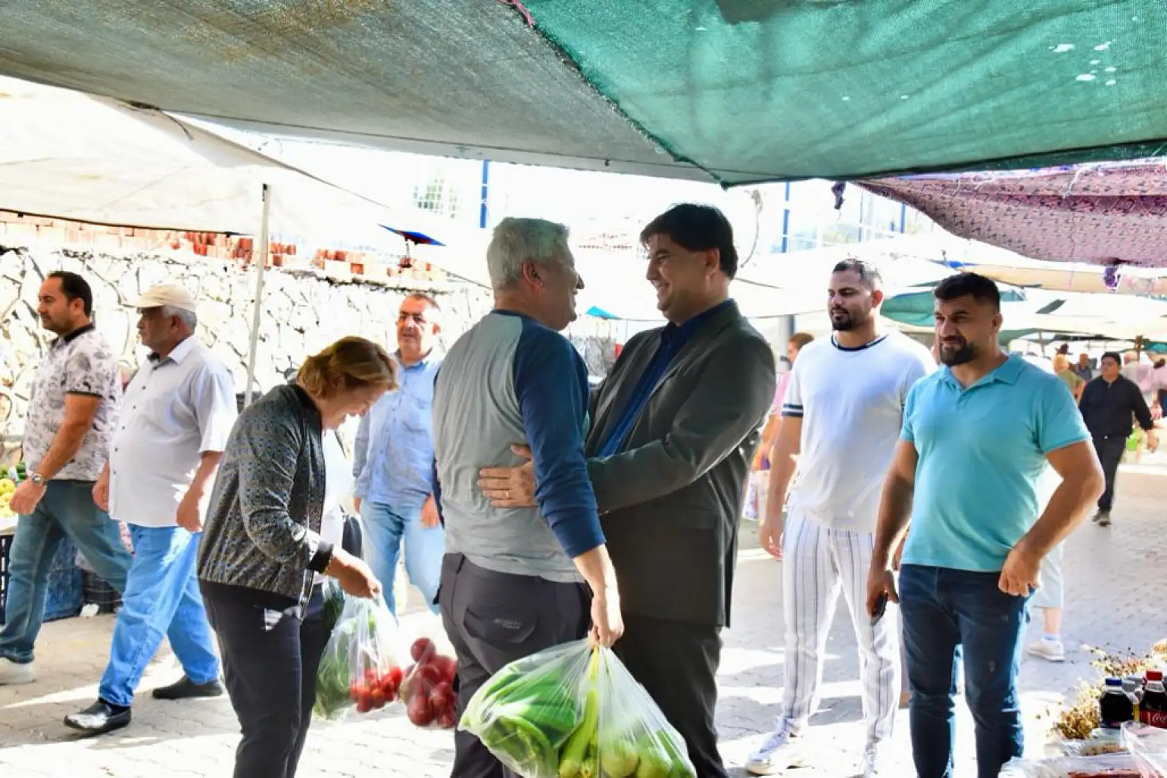 Karaca'dan Cuma Pazarı Ziyareti