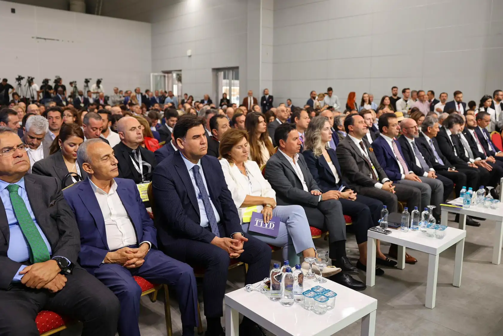 Başkan Karaca, İstanbul Turizm Fuarı'nda sektör temsilcileriyle görüştü