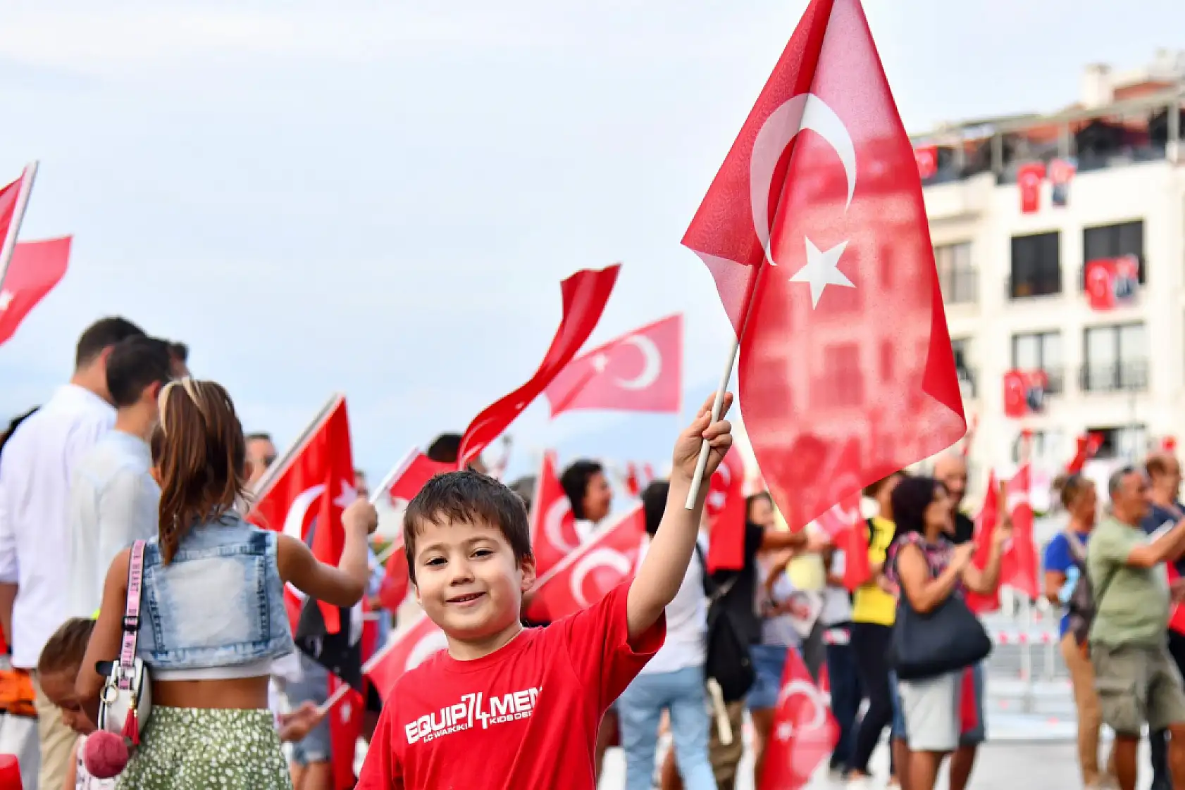 Fethiye'de Kent Orkestrası'ndan 'Cumhuriyet Şarkıları'
