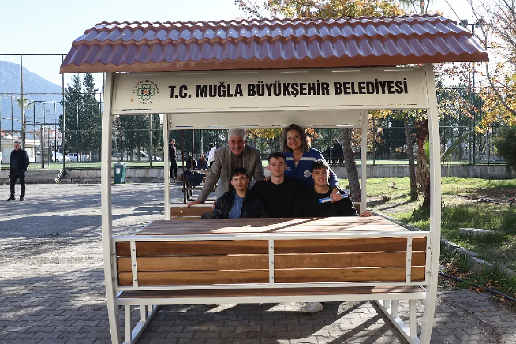 Köyceğiz'de Ortak Yaşam Alanları Büyükşehir ile Güzelleşiyor