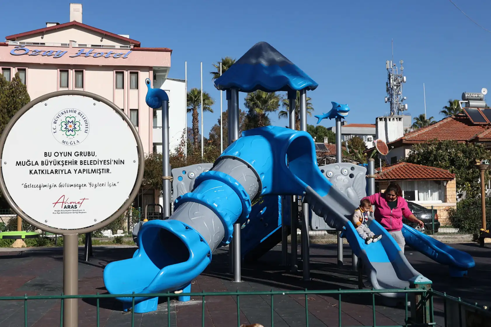 Köyceğiz'de Ortak Yaşam Alanları Büyükşehir ile Güzelleşiyor