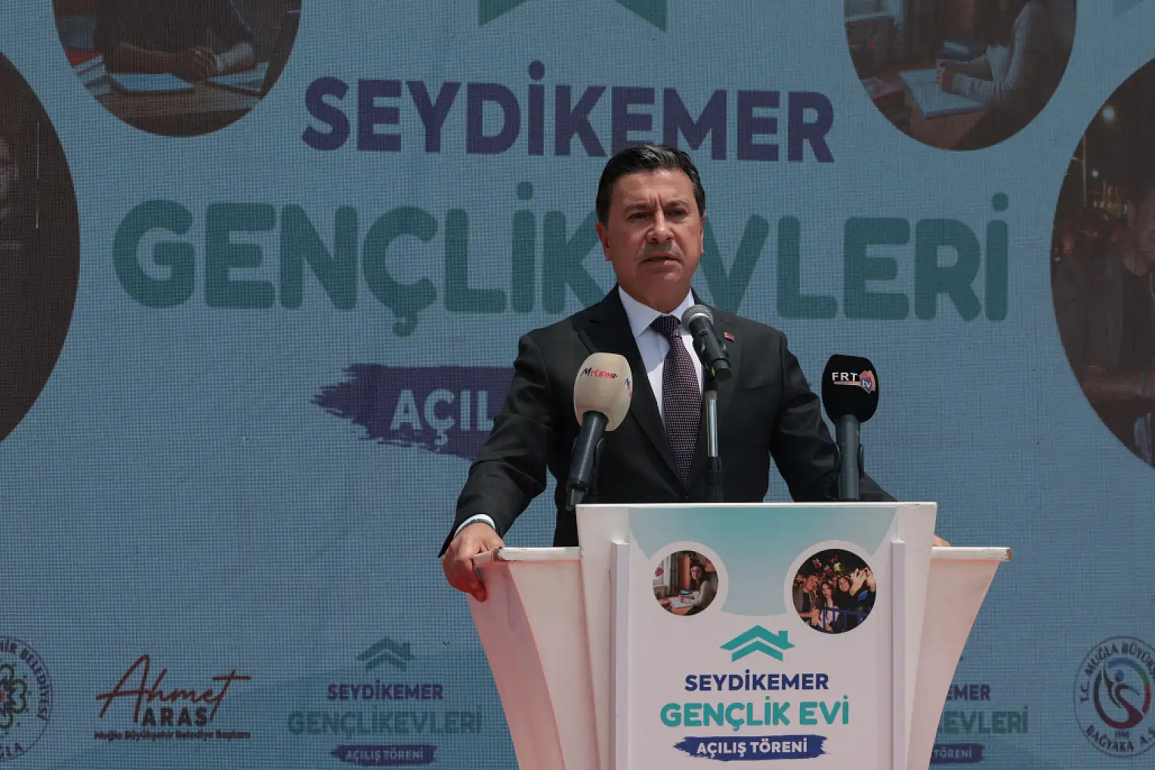 Seydikemer Gençlik Evi törenle açıldı