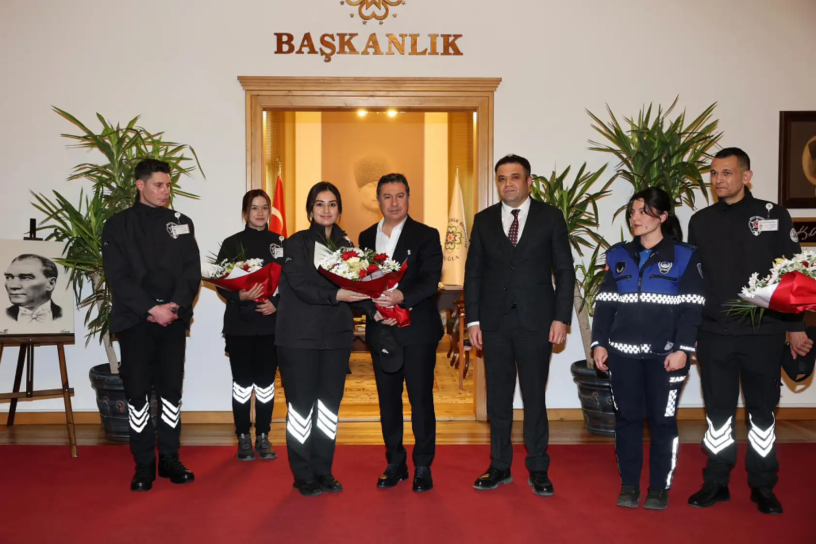 Uyuşturucuya Geçit Vermeyen Ekibe Başkan Aras'tan Ödül