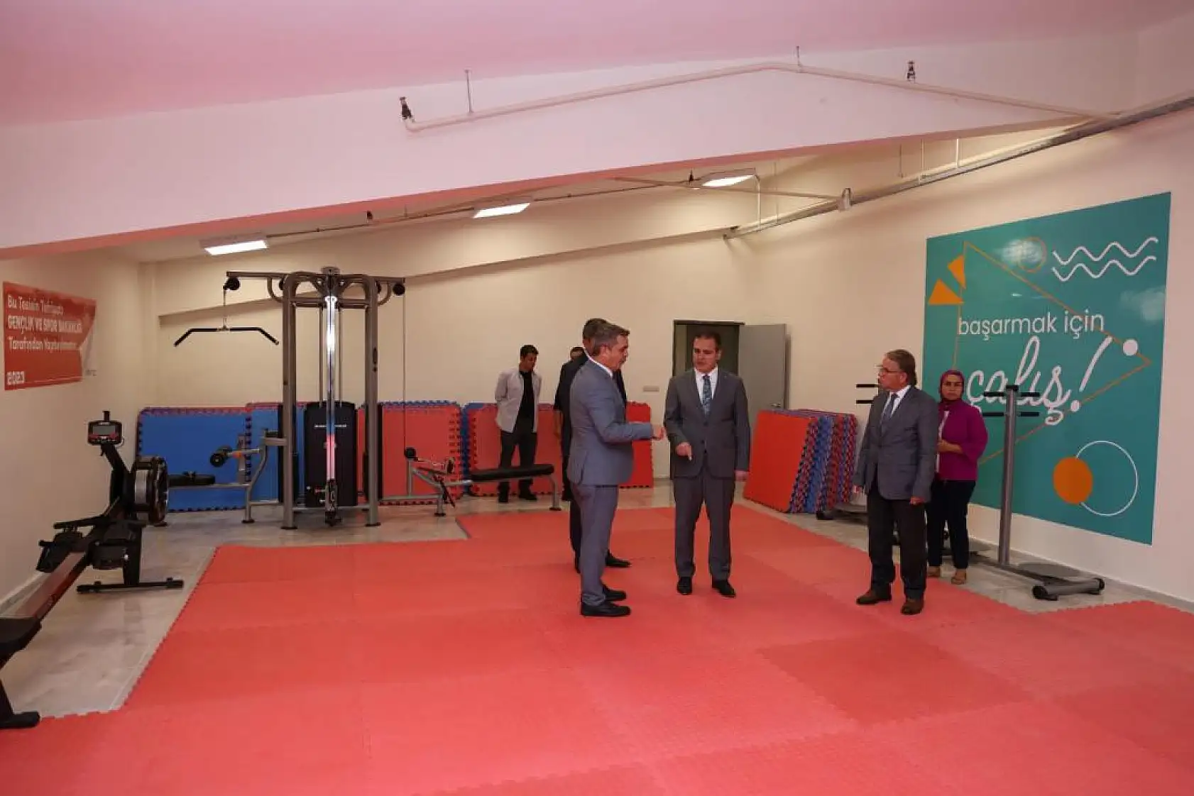 Vali Akbıyık'tan Öğrenci Yurtlarına Ziyaret