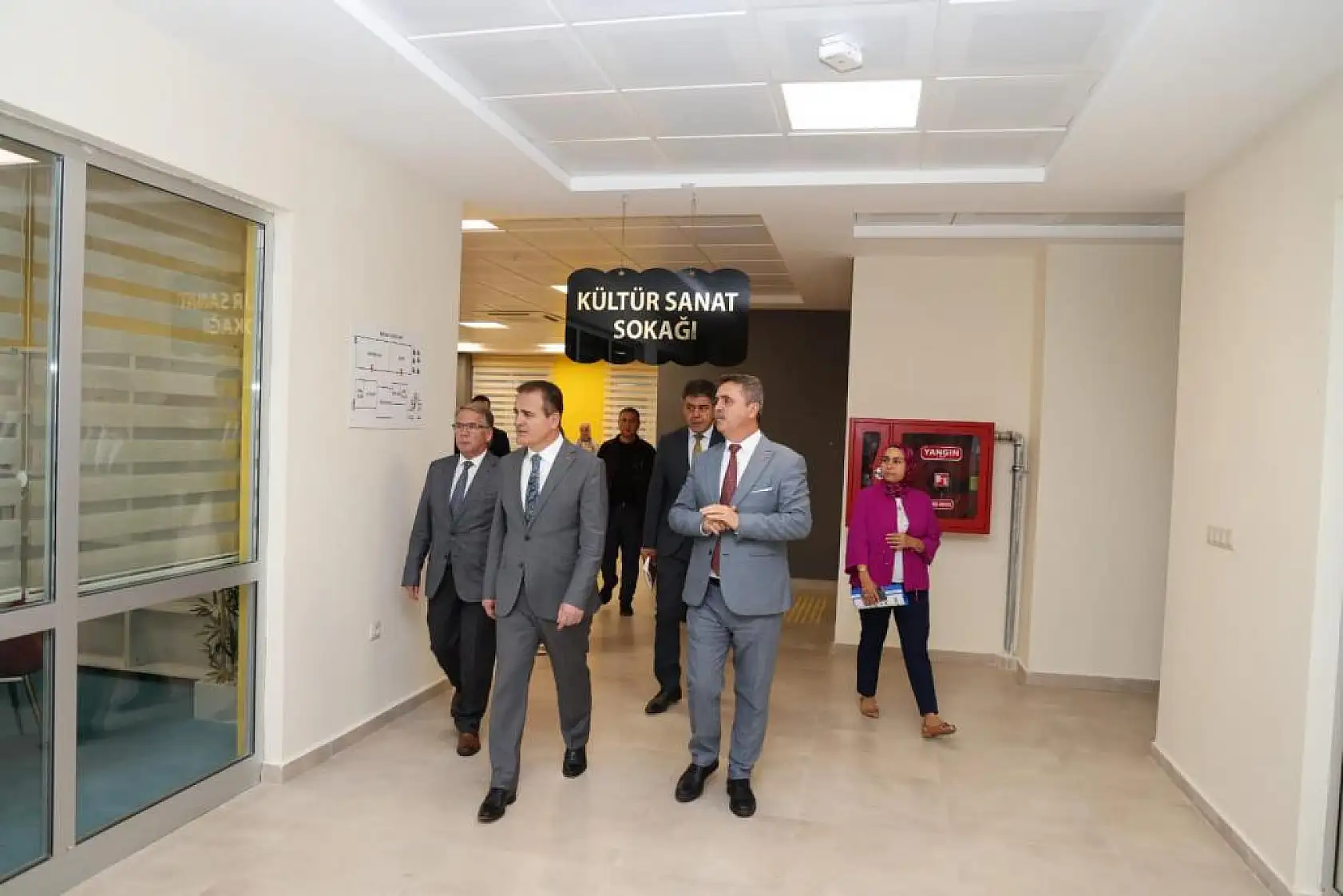 Vali Akbıyık'tan Öğrenci Yurtlarına Ziyaret