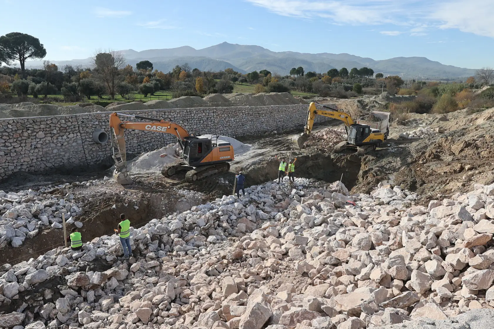 Vatandaş İstedi, Muğla Büyükşehir Harekete Geçti: Hacıbayramlar'a 29 Milyon TL'lik Yatırım