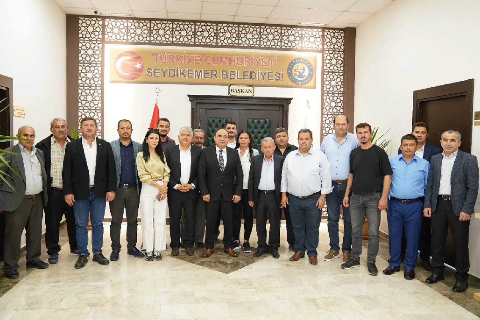 Seydikemer AK Parti Yönetiminden Kaymakam ve Belediye Başkanına Ziyaret