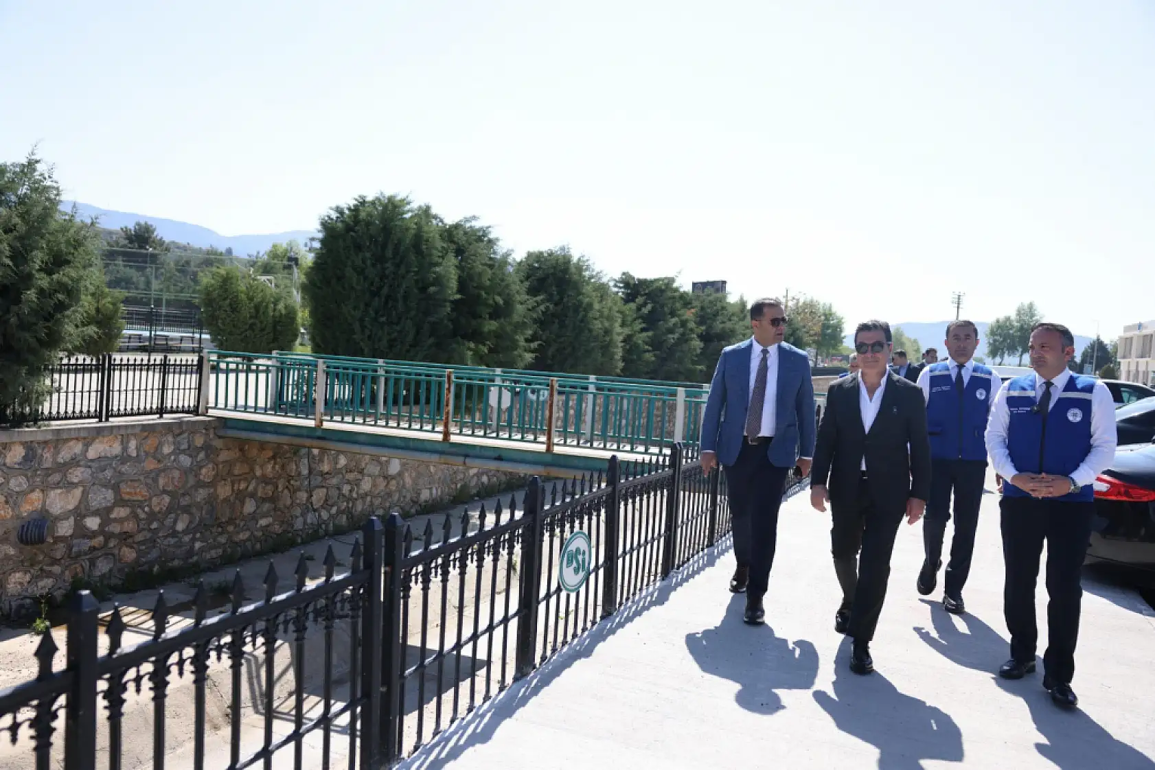 Başkan Aras, tamamlanan yol çalışmasını yerinde inceledi