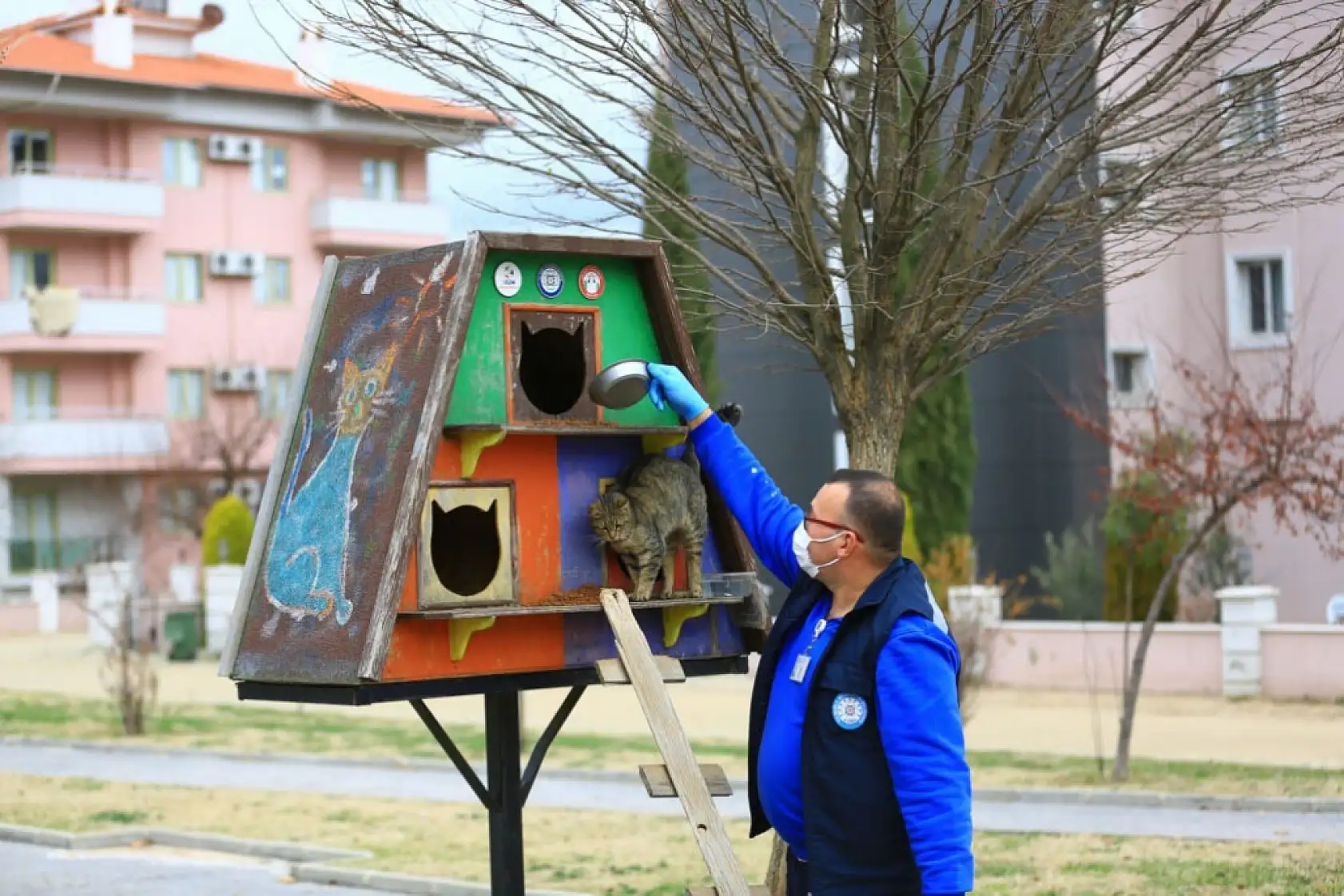 Büyükşehir Üretiyor, Can Dostlar Tüketiyor