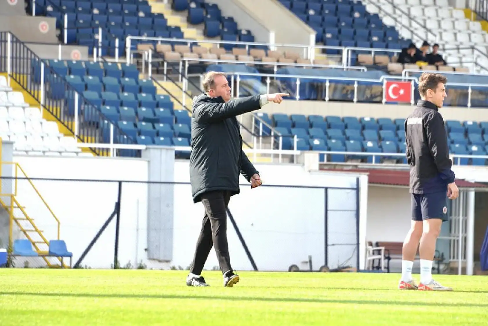 Fethiyespor, Menemen FK'yı Konuk Ediyor