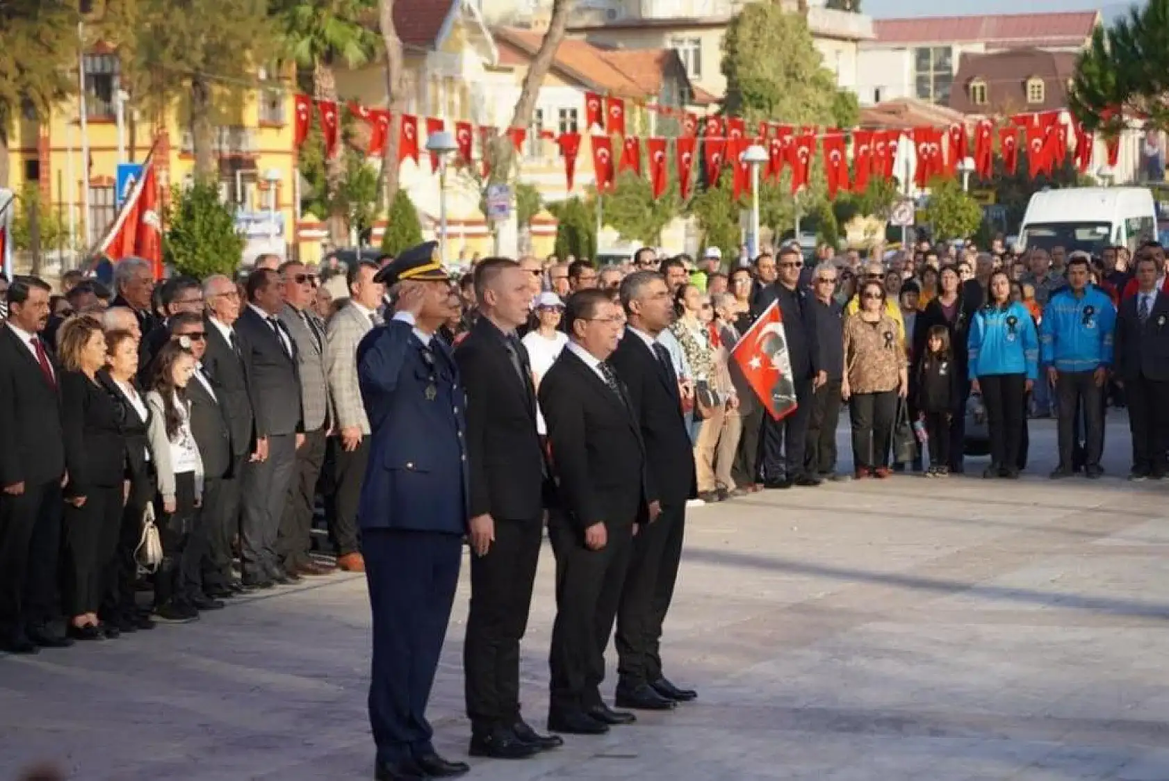 Atatürk törenle anıldı