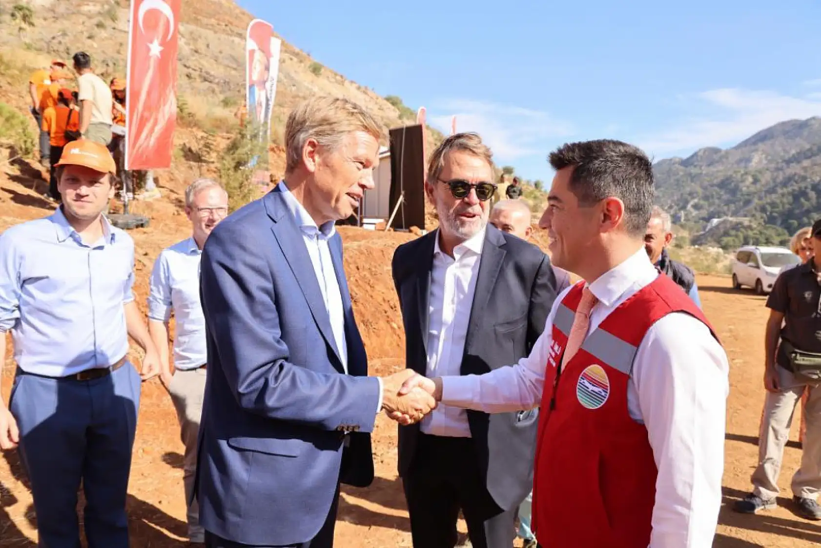 Hollanda Türkiye dostluğu İçmeler'de yeşerecek