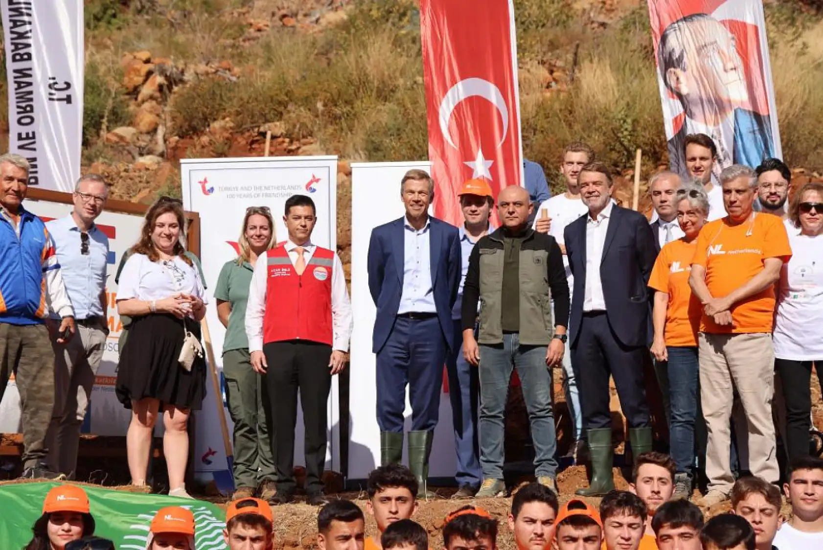 Hollanda Türkiye dostluğu İçmeler'de yeşerecek