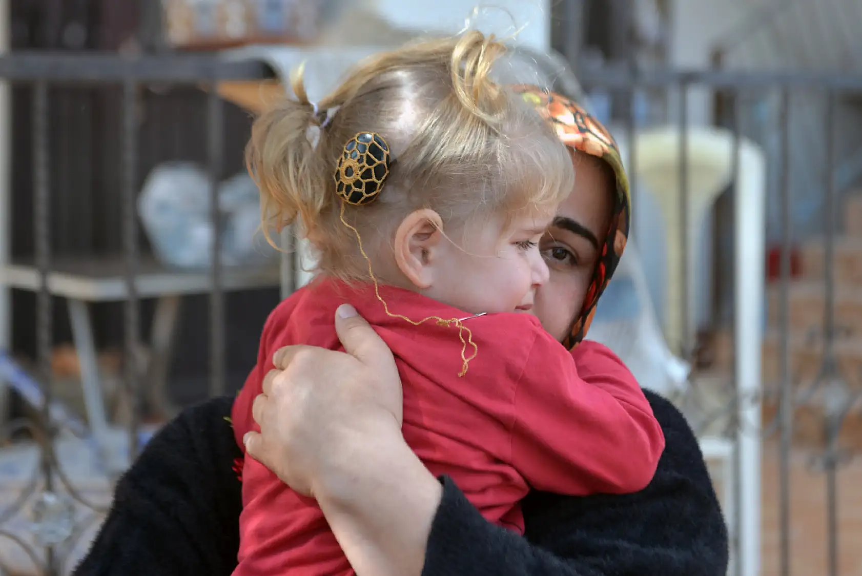 Vicdansız hırsız, 3 yaşındaki işitme engelli Kübra'nın biyonik kulağını çalmış