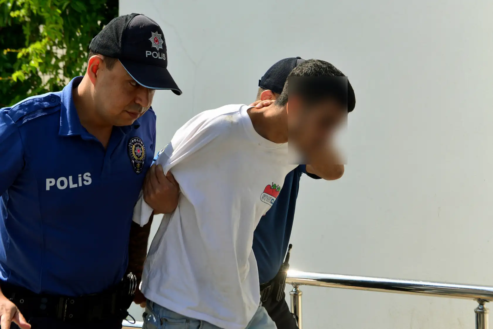Miras tartışmasında dayısını bıçakla yaralayan şahıs tutuklandı