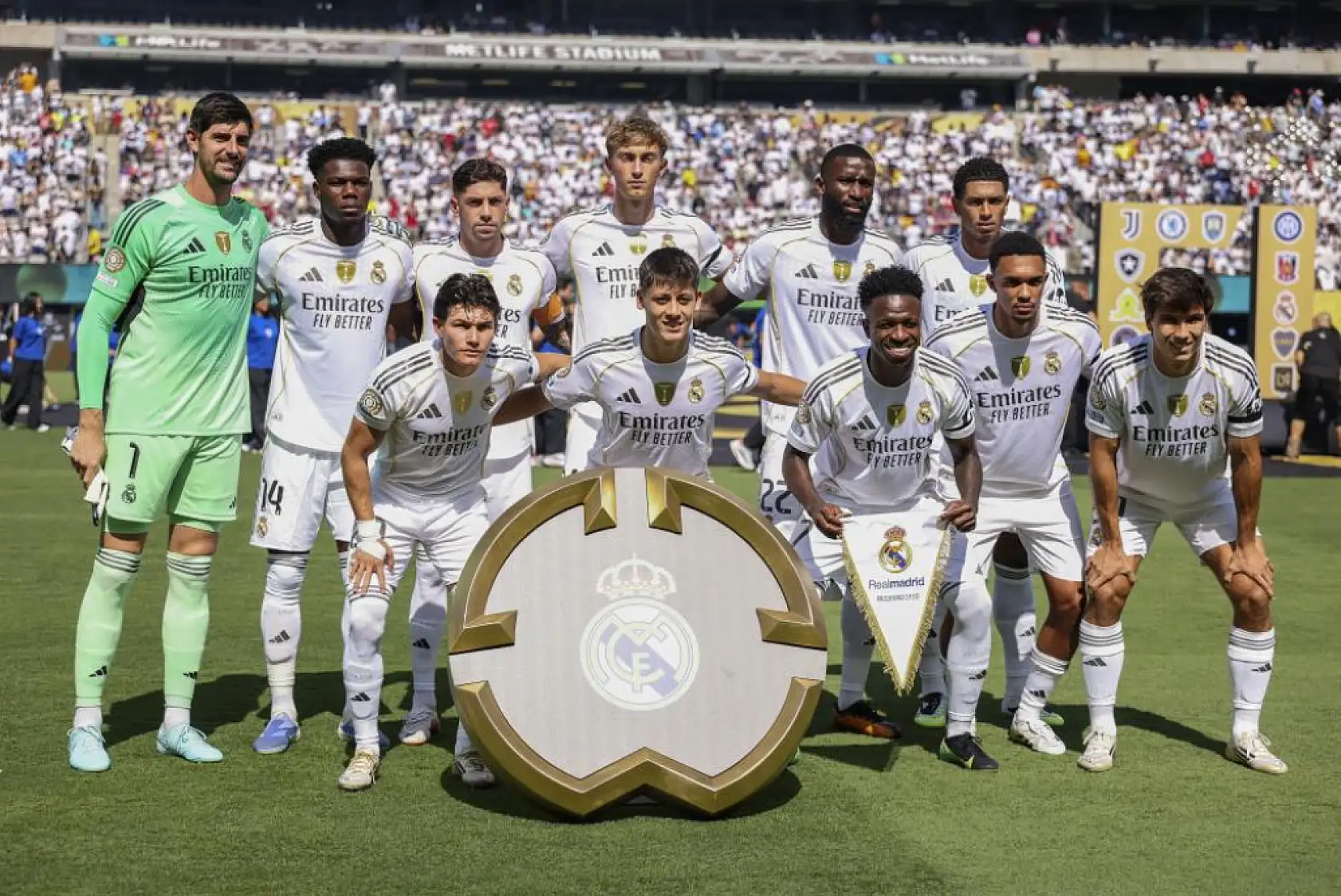 Arda Güler Şov Yaptı! Real Madrid'i Yarı Finale Taşıdı