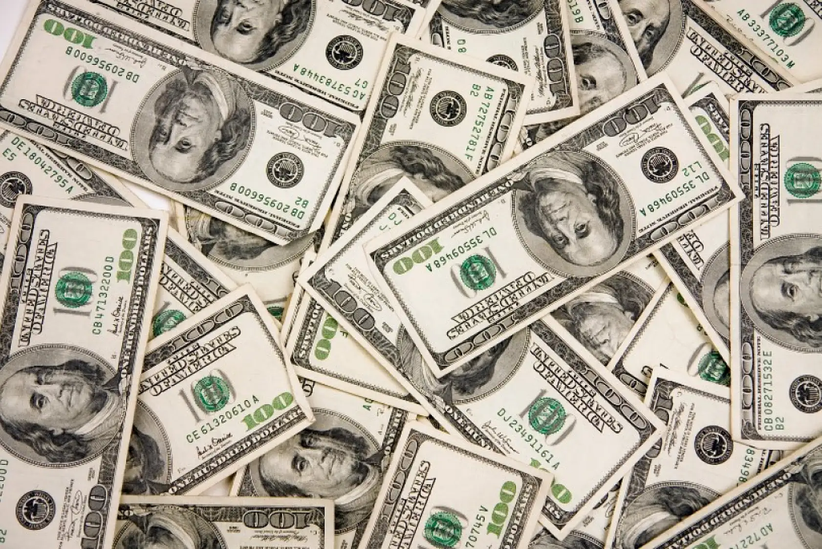 Dolar ve Euro kuru kaç TL? 15 Nisan 2024 güncel 