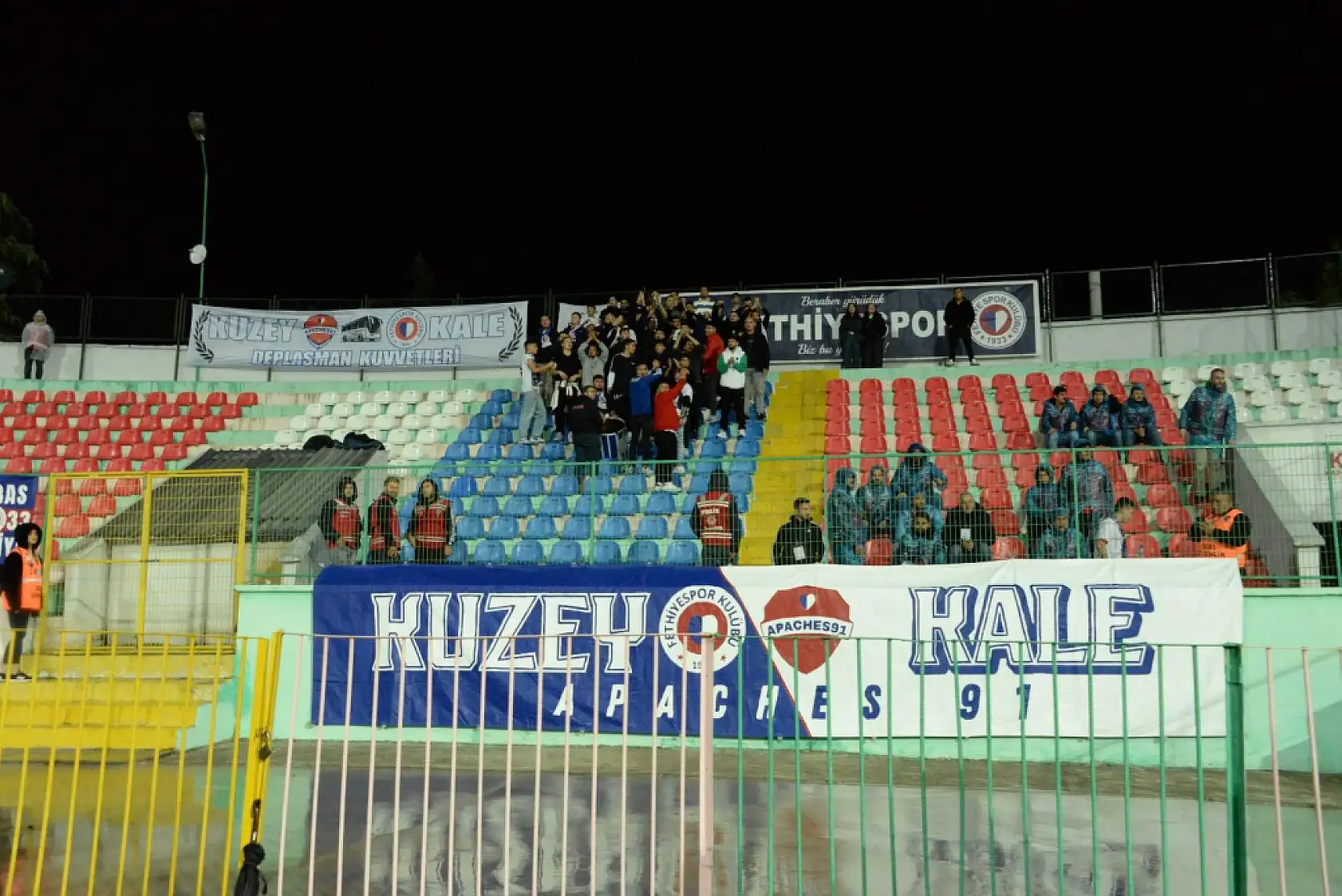 Fethiyespor son dakikada yıkıldı: 2-1