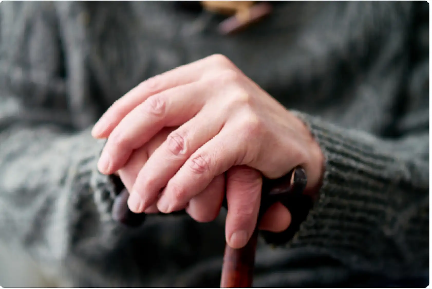 Hem EYT hem de kademeli emeklilik bekleyeni endişelendiren soru! Milyonlarca kişiyi ilgilendiriyordu: 'Yaş artırımı konusu ilerleyen yıllarda gündeme gelebilir'