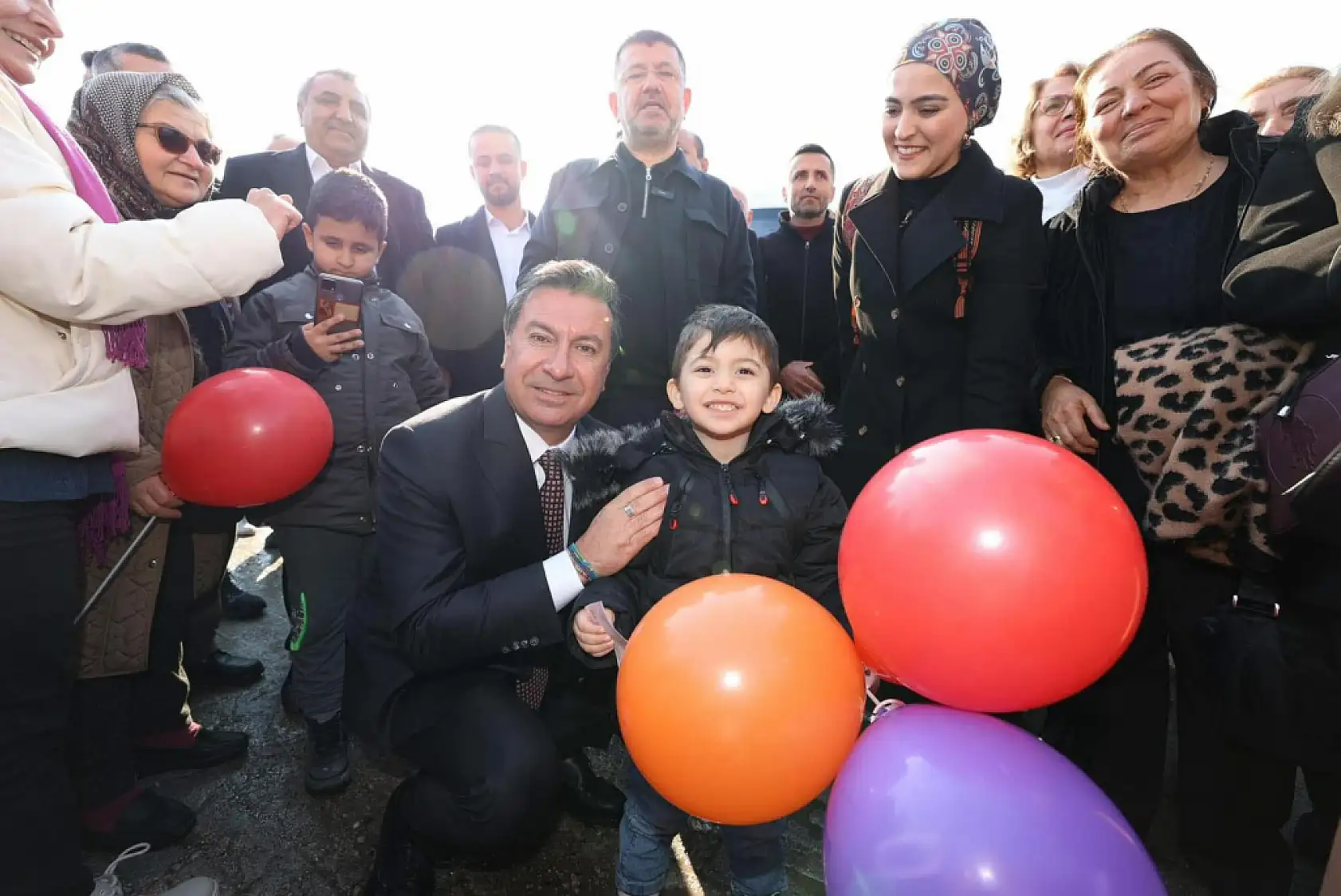 Başkan Aras, 'Kalbimiz Deprem Bölgesinde'
