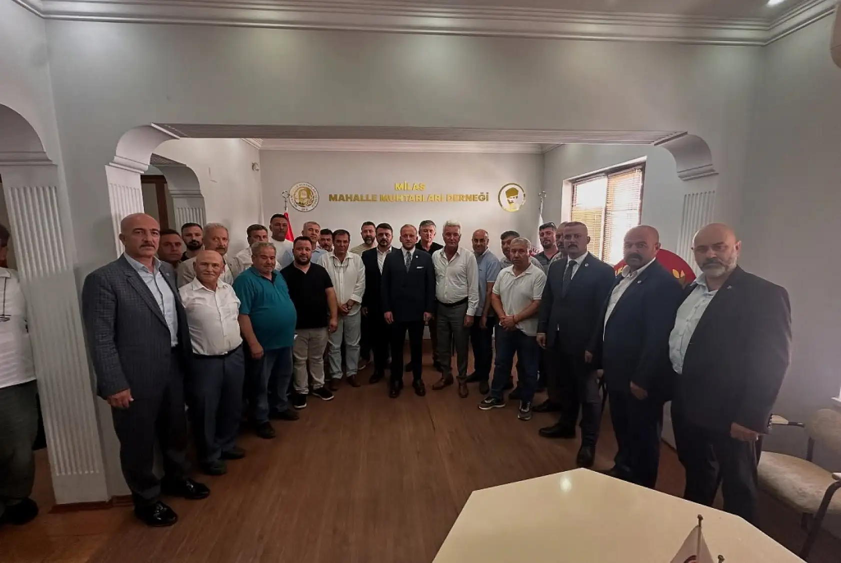 MHP Muğla İl Başkanı Burak Demirel'den Milas Muhtarlar Derneği'ne Ziyaret