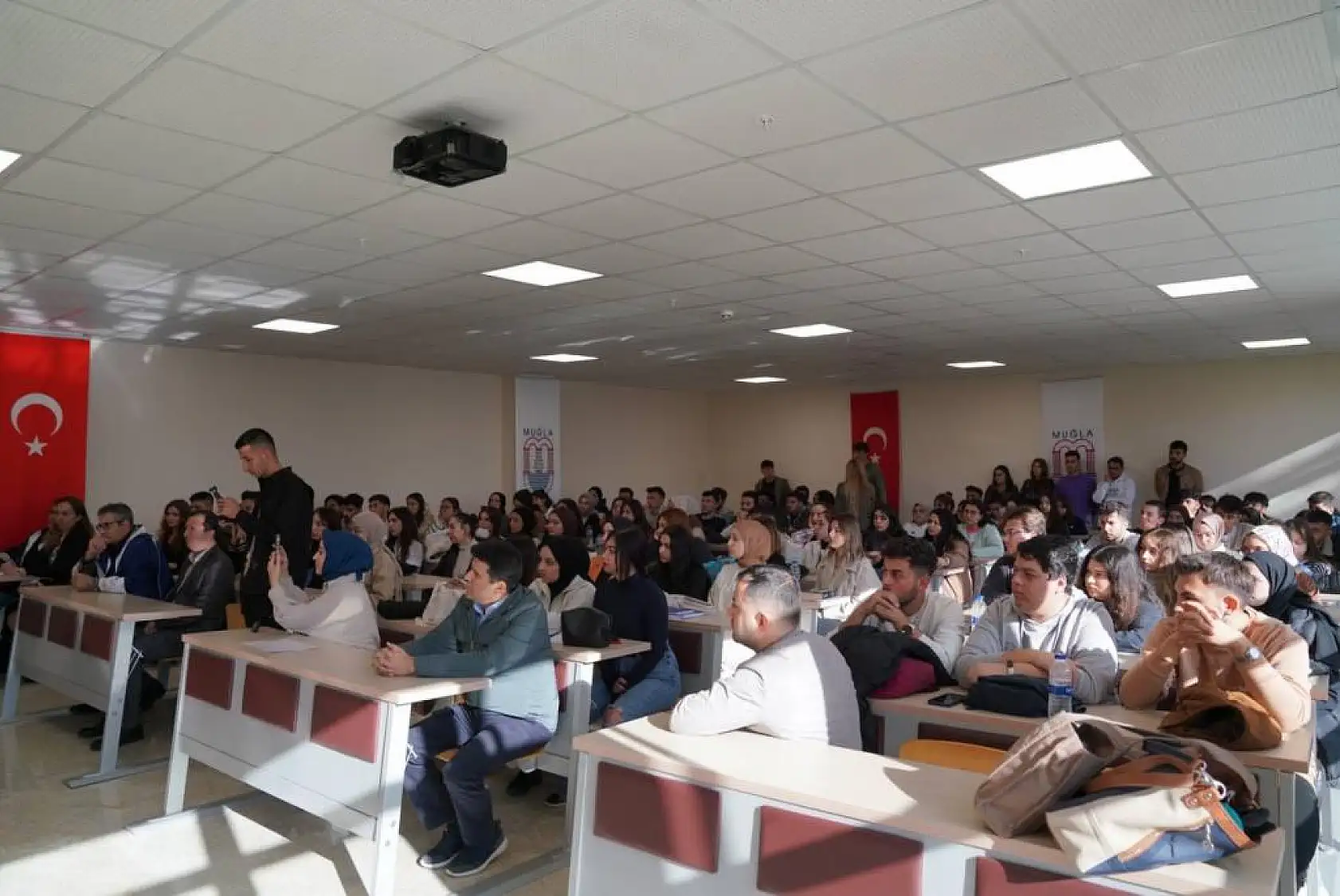 Öğrenciler Sordu, Başkan Akdenizli Cevap Verdi