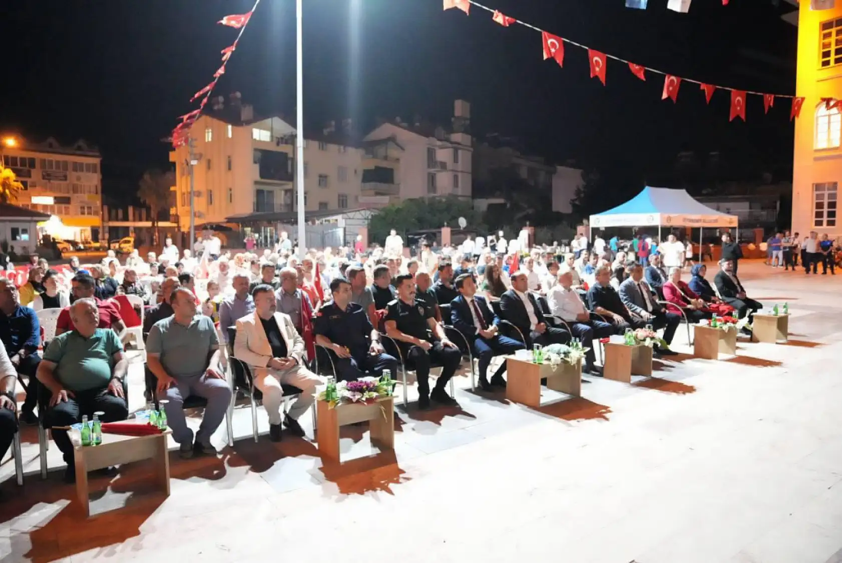 Seydikemer'de 15 Temmuz Demokrasi Nöbeti