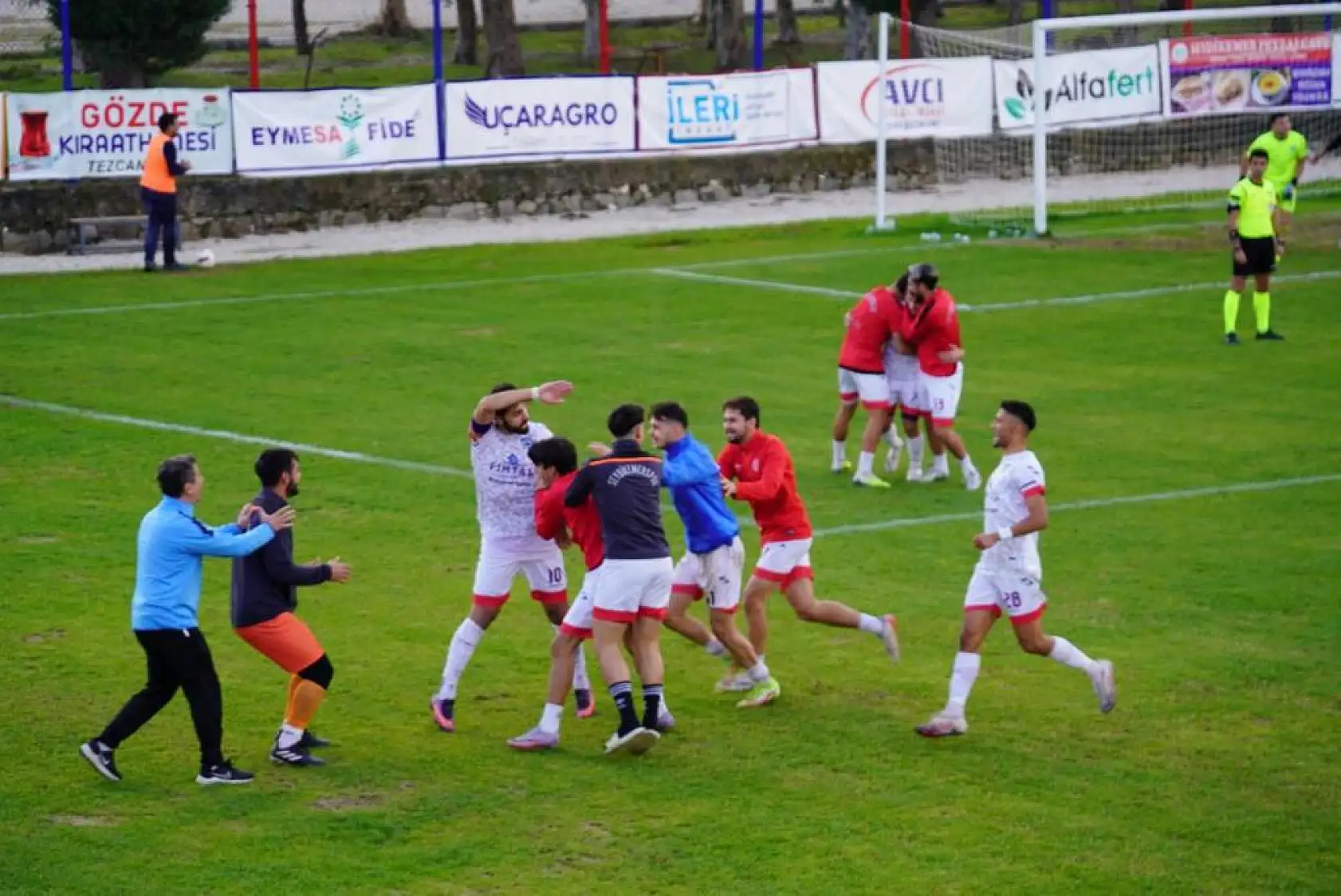 Seydikemerspor Evinde Kazandı