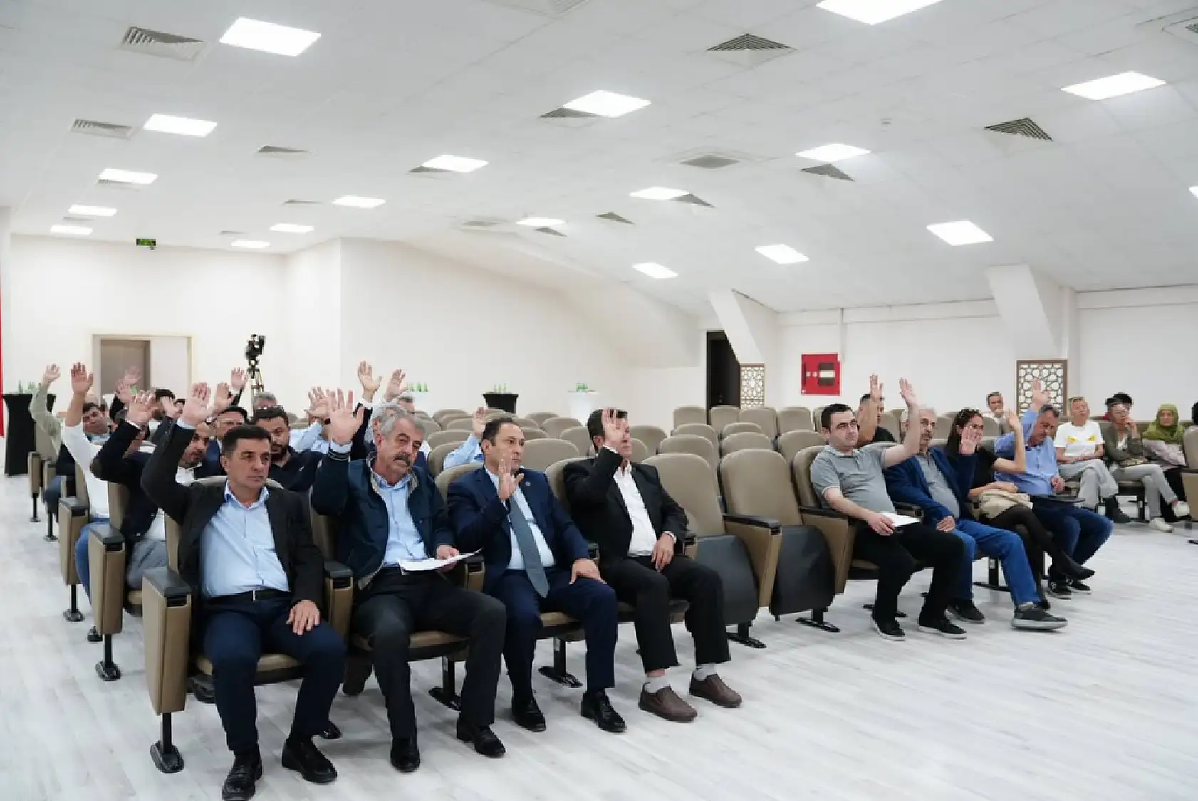 Seydikemer'de pazar esnafı rahat edecek