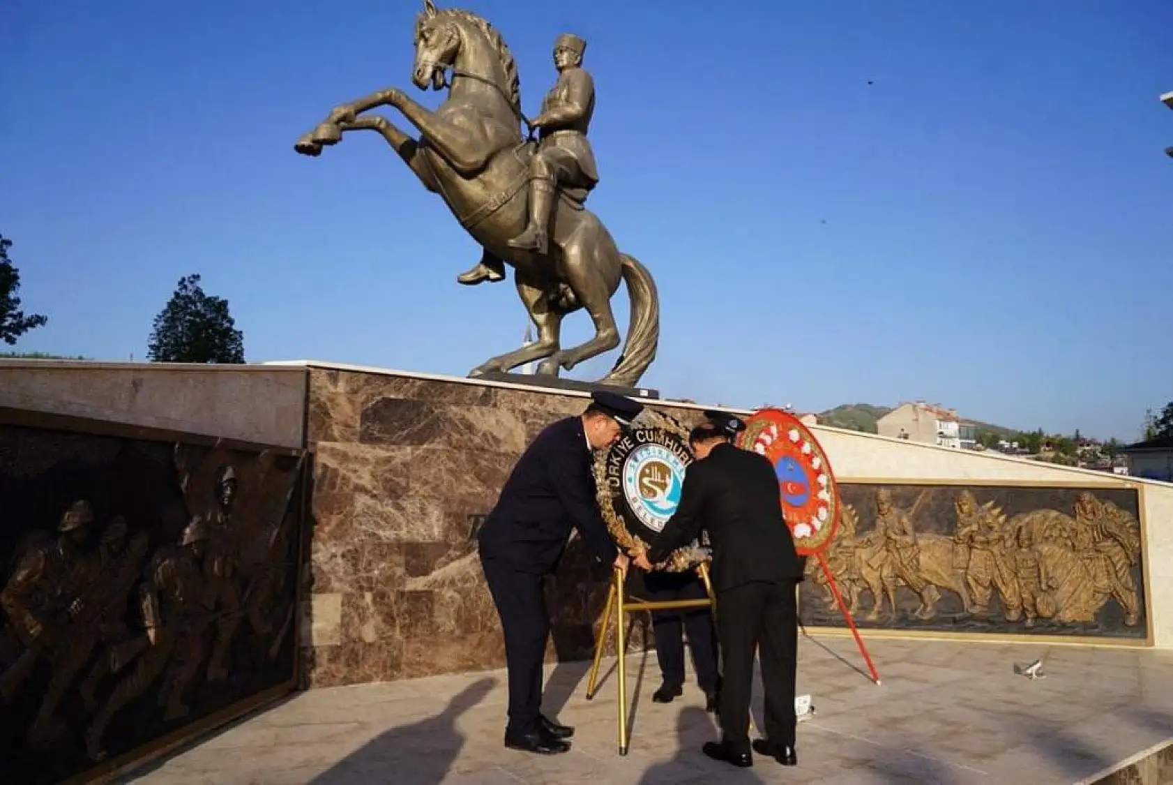 Seydikemer, Ata'sını Özlemle Andı
