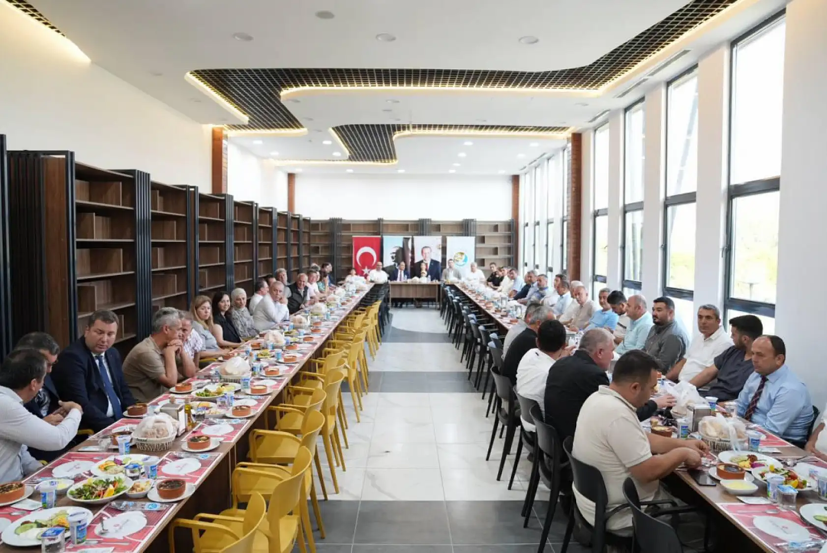 Seydikemer'de vefa ve veda gecesi: Kaymakam Yıldız Büyüker'e anlamlı uğurlama