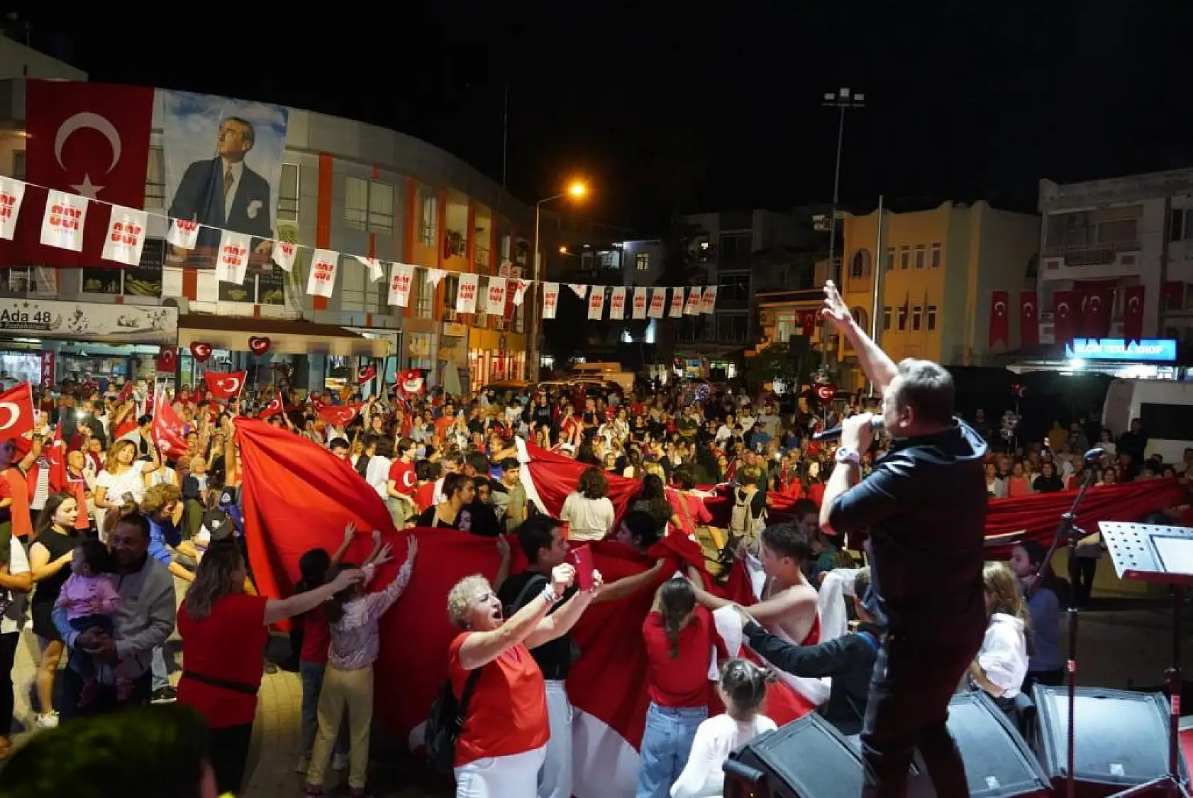 4 Noktadaki 4 Konser Nefes Kesti