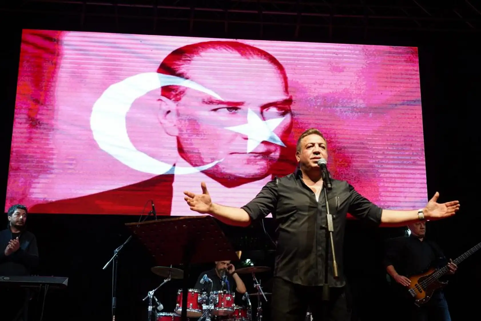 4 Noktadaki 4 Konser Nefes Kesti