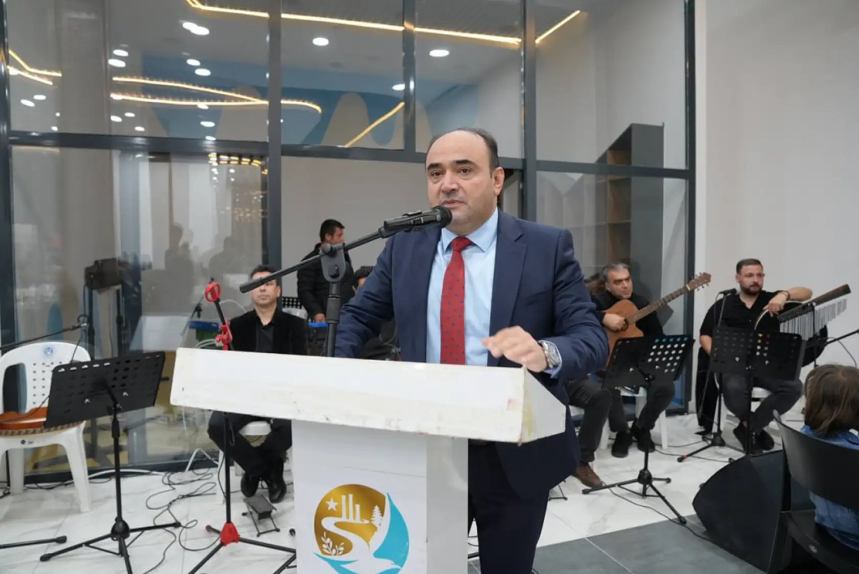 Başkan Akdenizli İftarını Muhtarlarla Yaptı