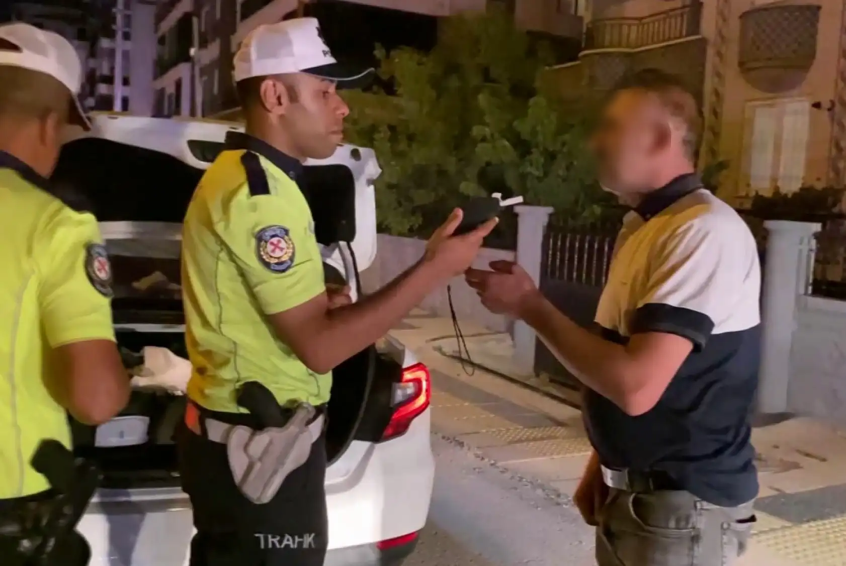 1.24 promil alkollü yakalandı, 'Ekmeğimle oynuyorsunuz' dedi