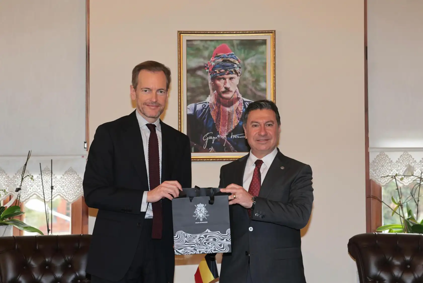 Muğla Büyükşehir Belediye Başkanı Aras Belçika Krallığı Ankara Büyükelçisini ağırladı