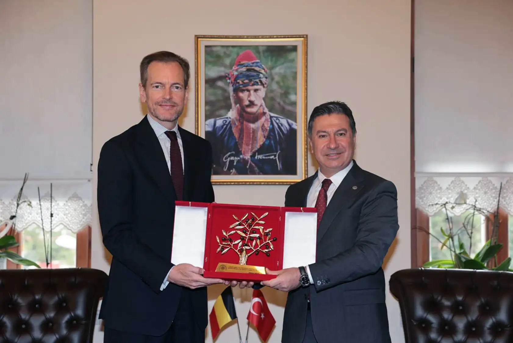 Muğla Büyükşehir Belediye Başkanı Aras Belçika Krallığı Ankara Büyükelçisini ağırladı