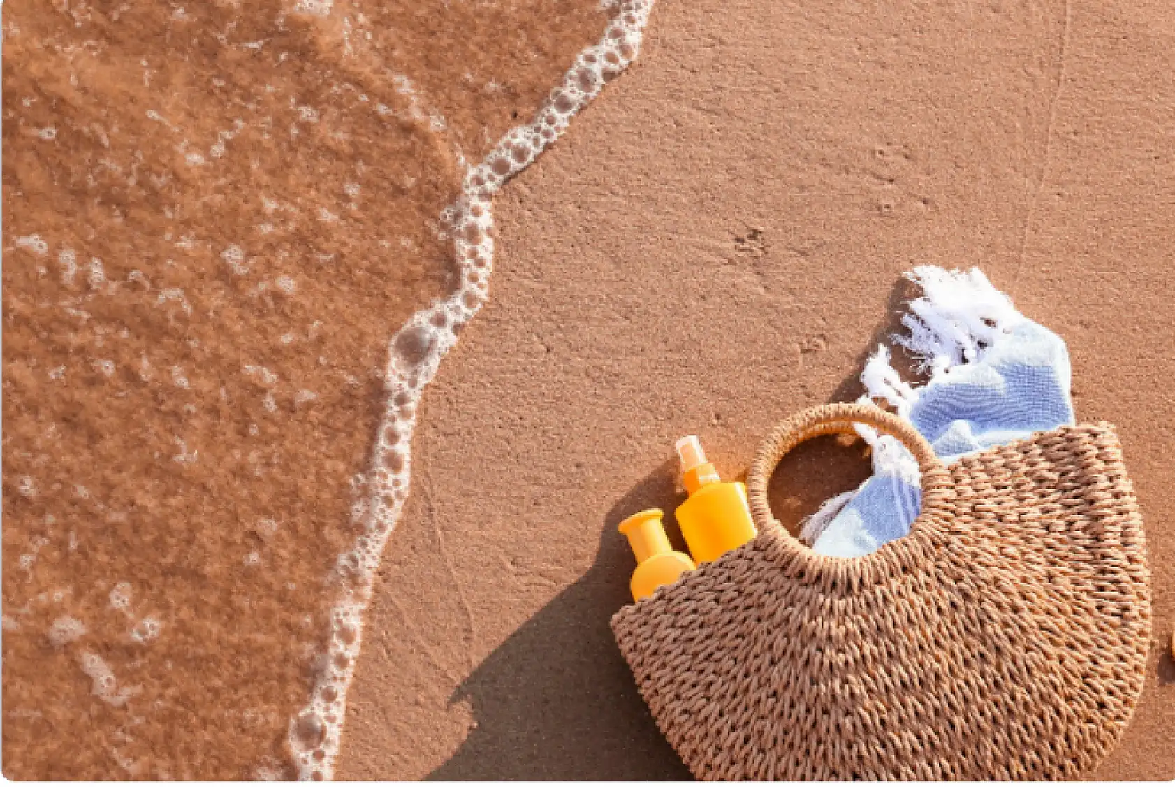 Fethiye'de Eczacı Helvacıoğlu'ndan Önemli Uyarı: 'Güneş Kremi Hayati Önem Taşıyor'