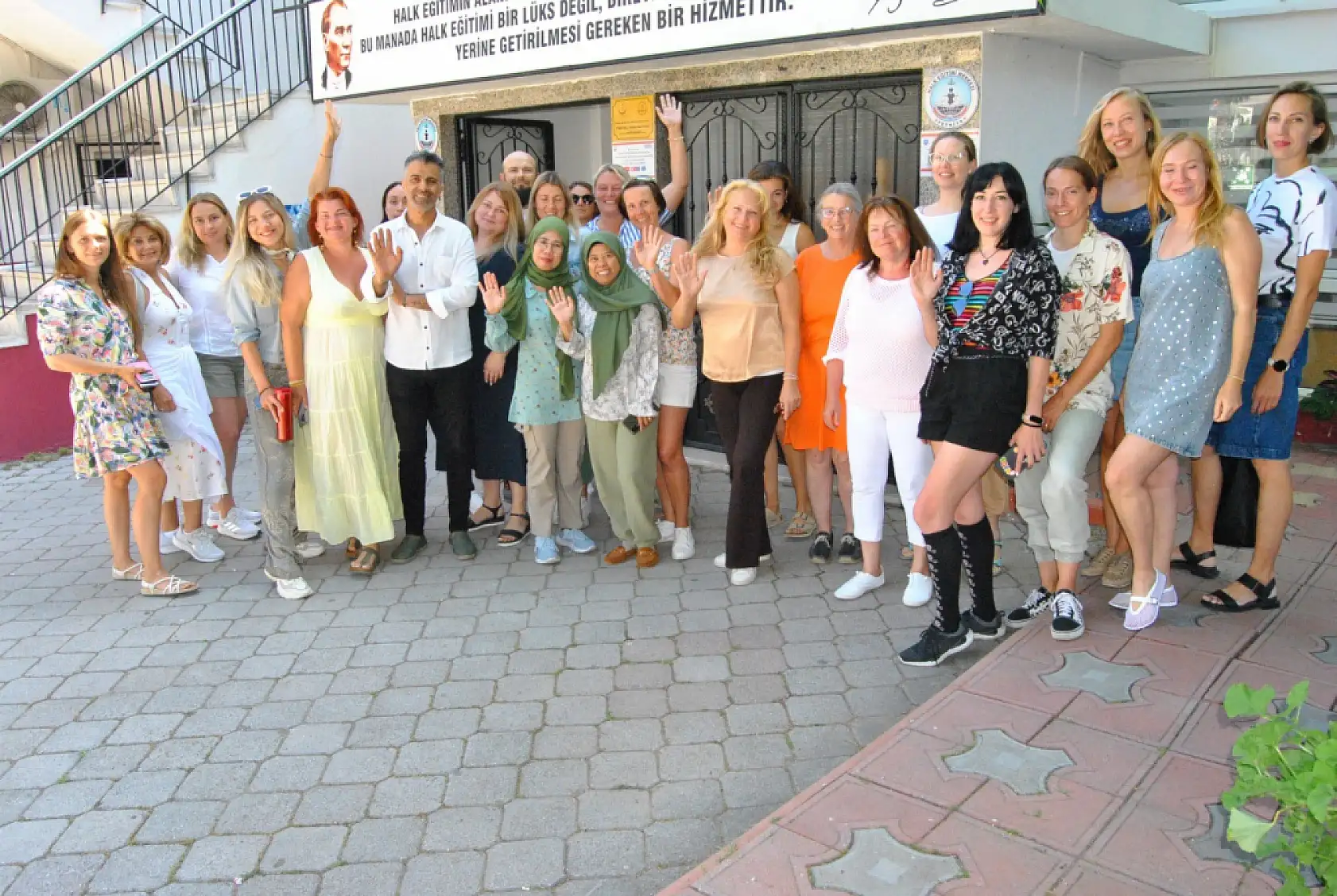 Fethiye'nin yabancıları Türkçe öğreniyor