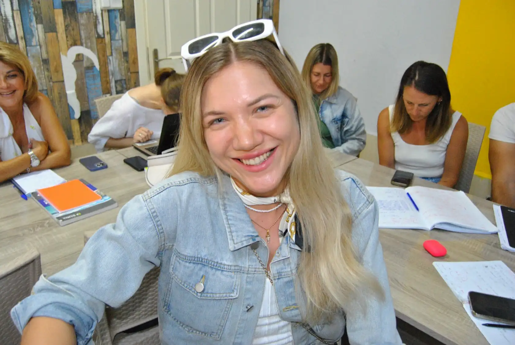 Fethiye'nin yabancıları Türkçe öğreniyor