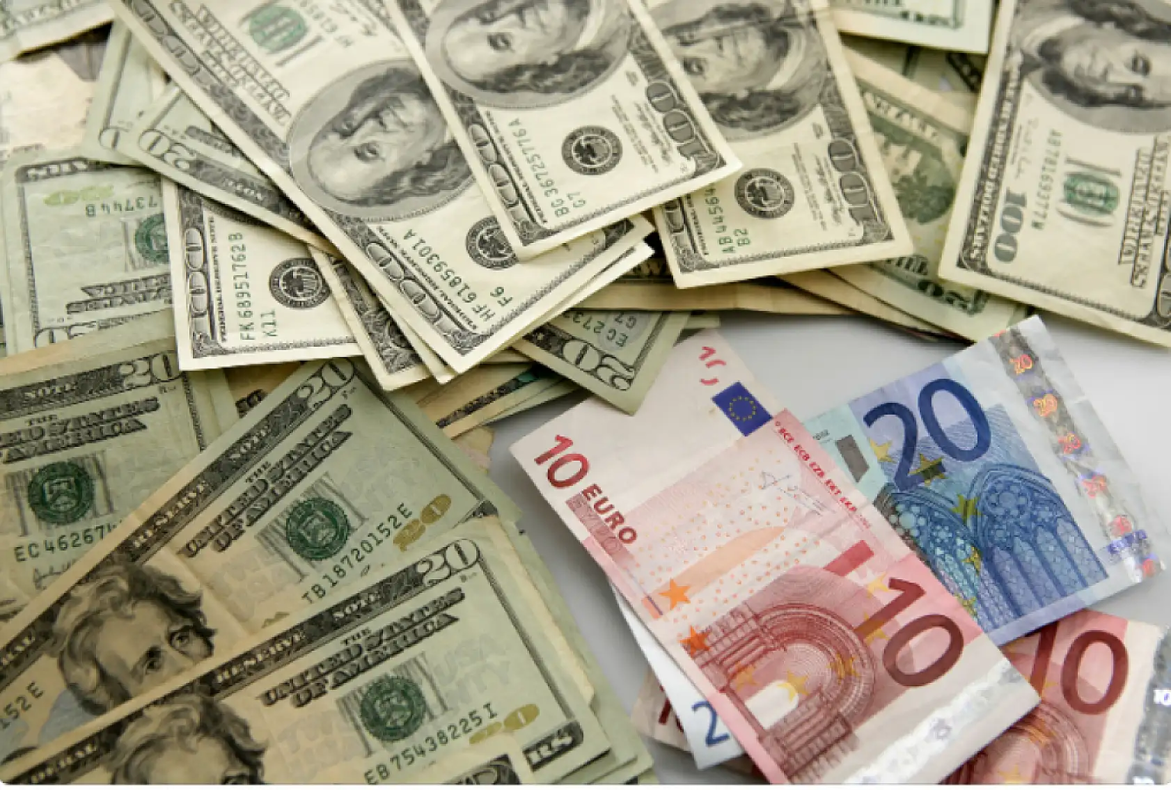 Dolar Euro kuru bugün ne kadar? 4 Aralık 2024 