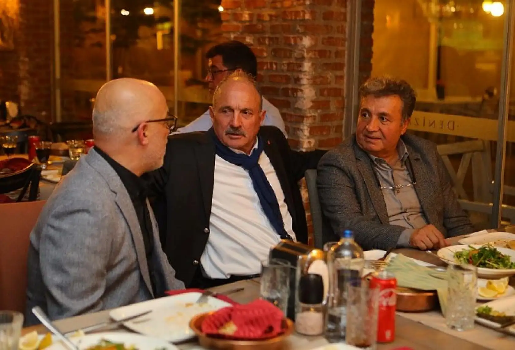 Saatcı, Meclis Üyesi Adaylarıyla Yemekte Buluştu