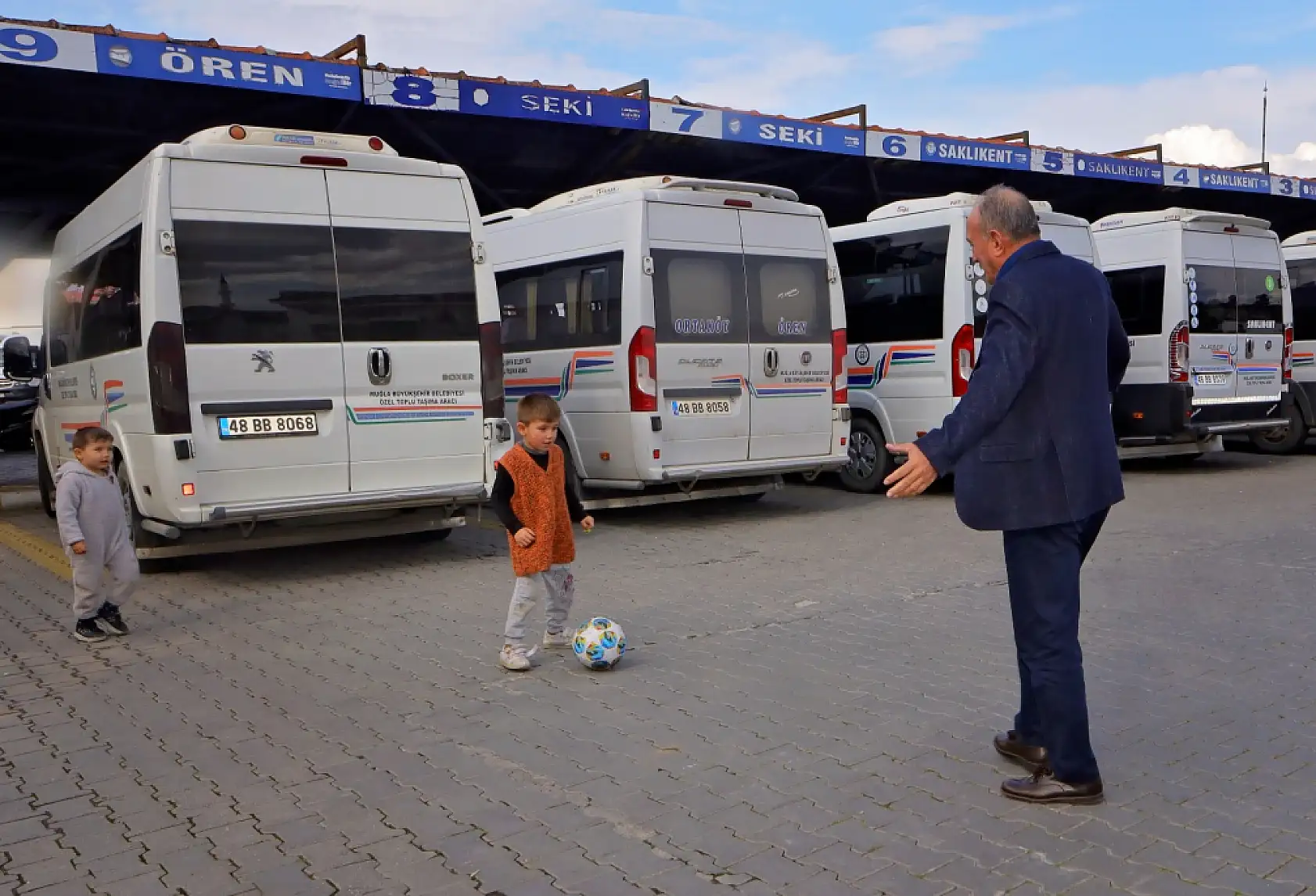 Aday Saatcı, 'Büyükşehir Yasası Bir An Evvel Revize Edilmeli'