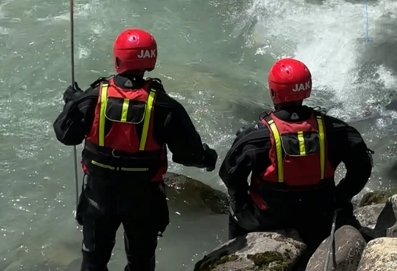 Arkadaşlarıyla dereye giren 16 yaşındaki çocuktan 3 gündür haber alınamıyor