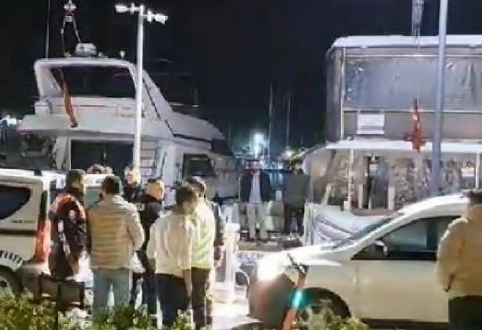 Gençlerin tehlikeli eğlencesi karakolda bitti